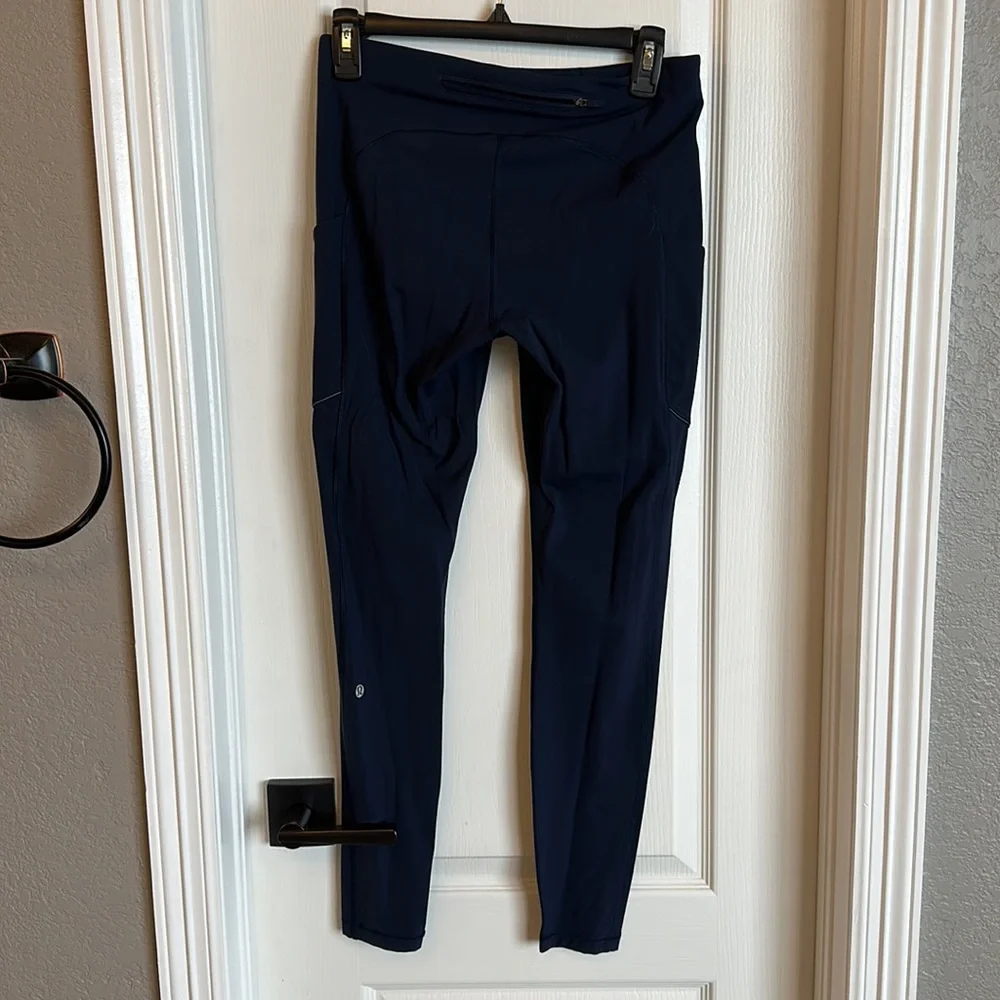 Lululemon Speed Up Tight Navy 28” Excellent